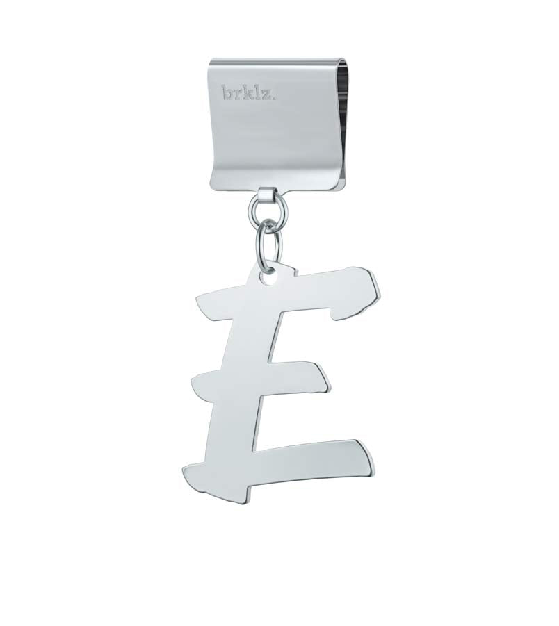 Metal Love-Letter E